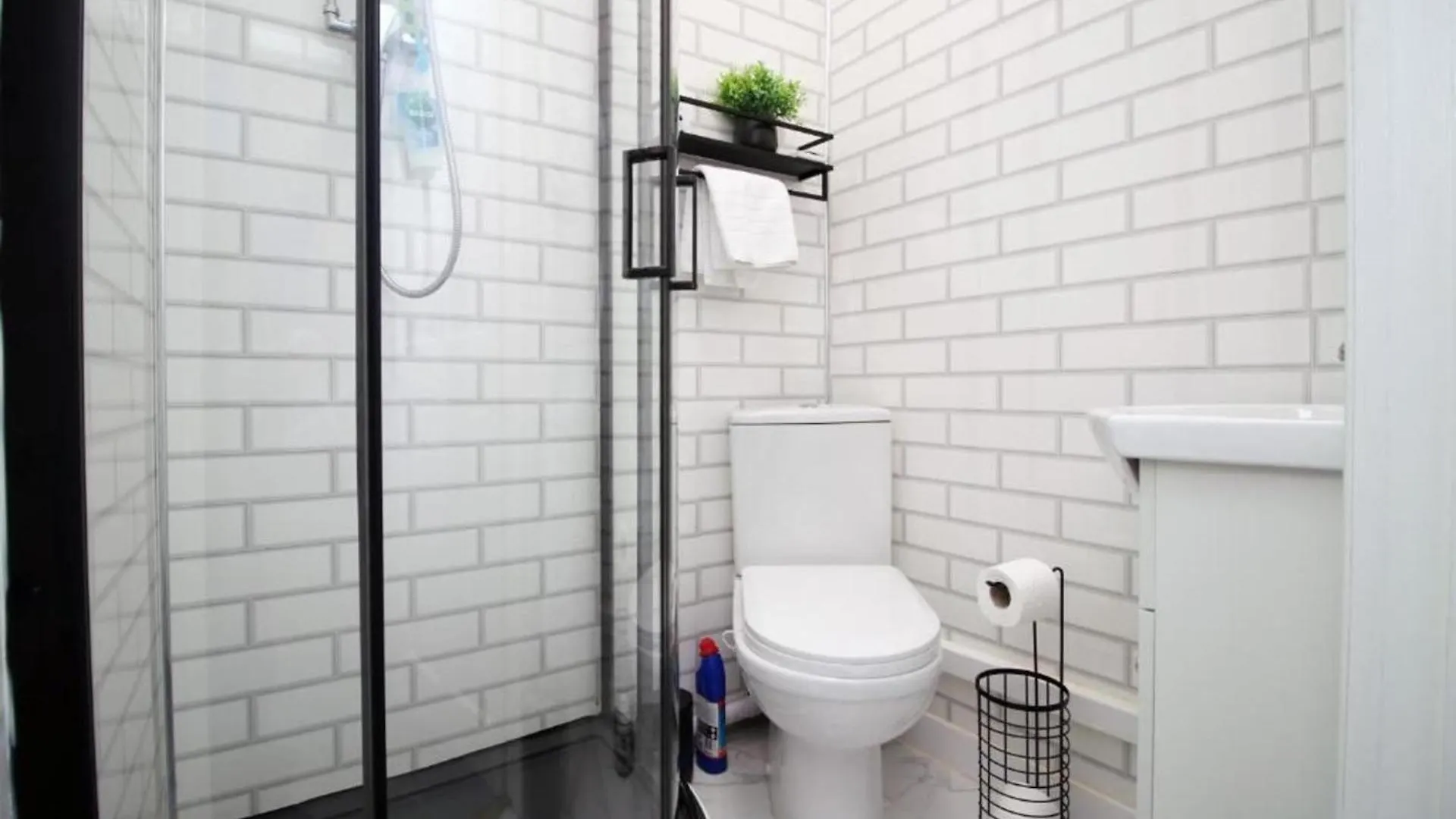 Modern 2 Bedroom Flat In Robert St Swansea Apartamento