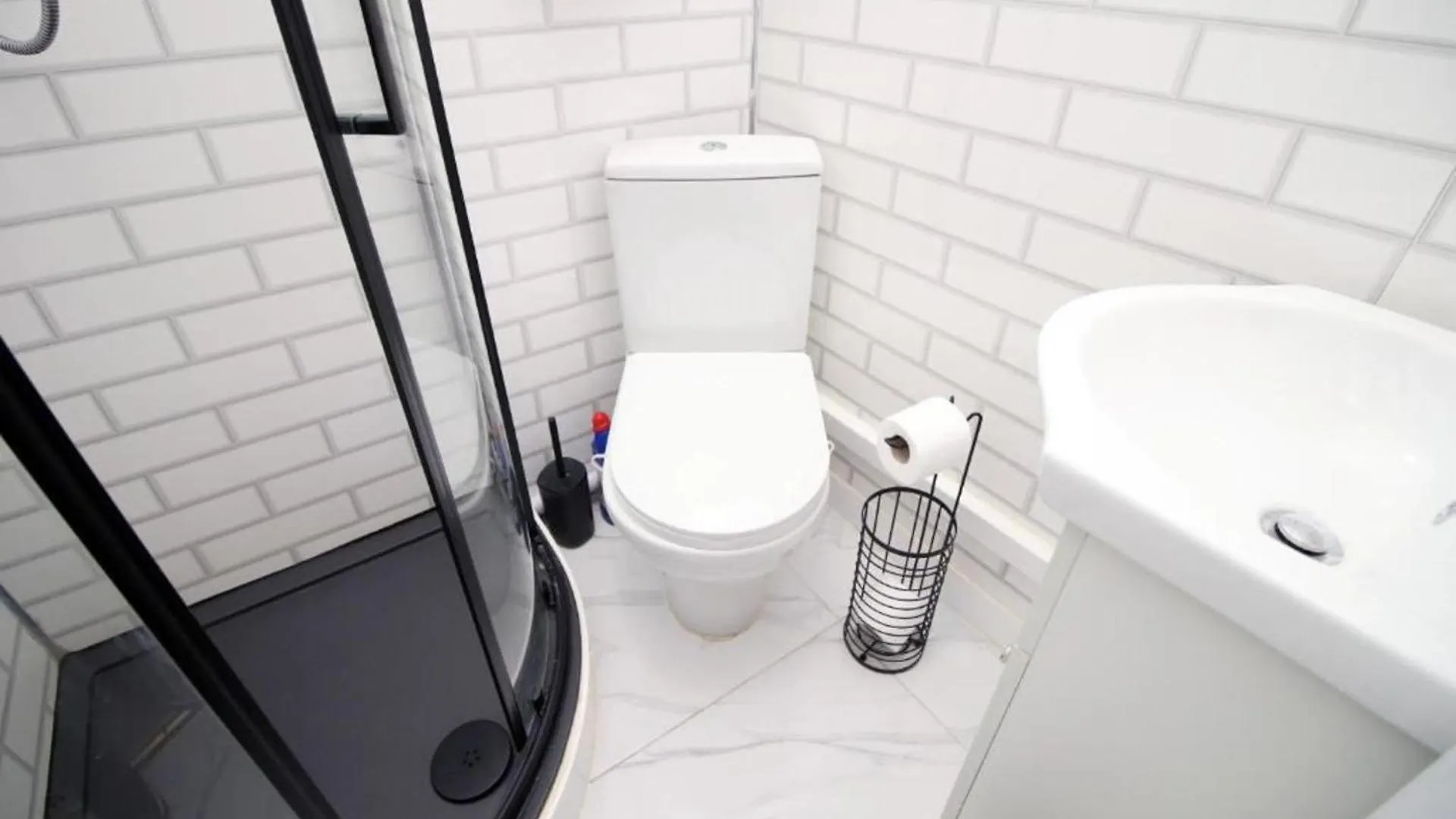 Apartment Modern 2 Bedroom Flat In Robert St Swansea United Kingdom