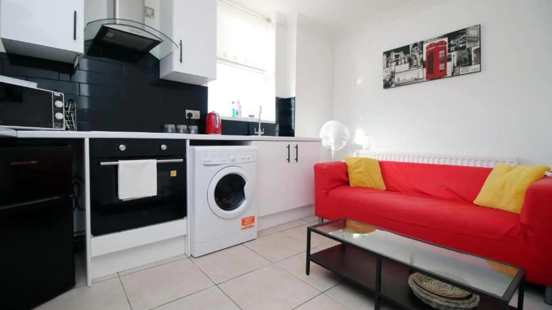 Apartment Modern 2 Bedroom Flat In Robert St Swansea United Kingdom
